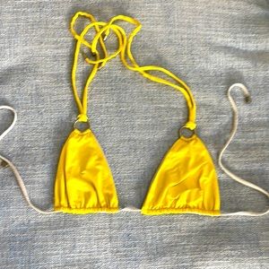 Vix yellow and gold reversible bikini top size medium with gold hardware